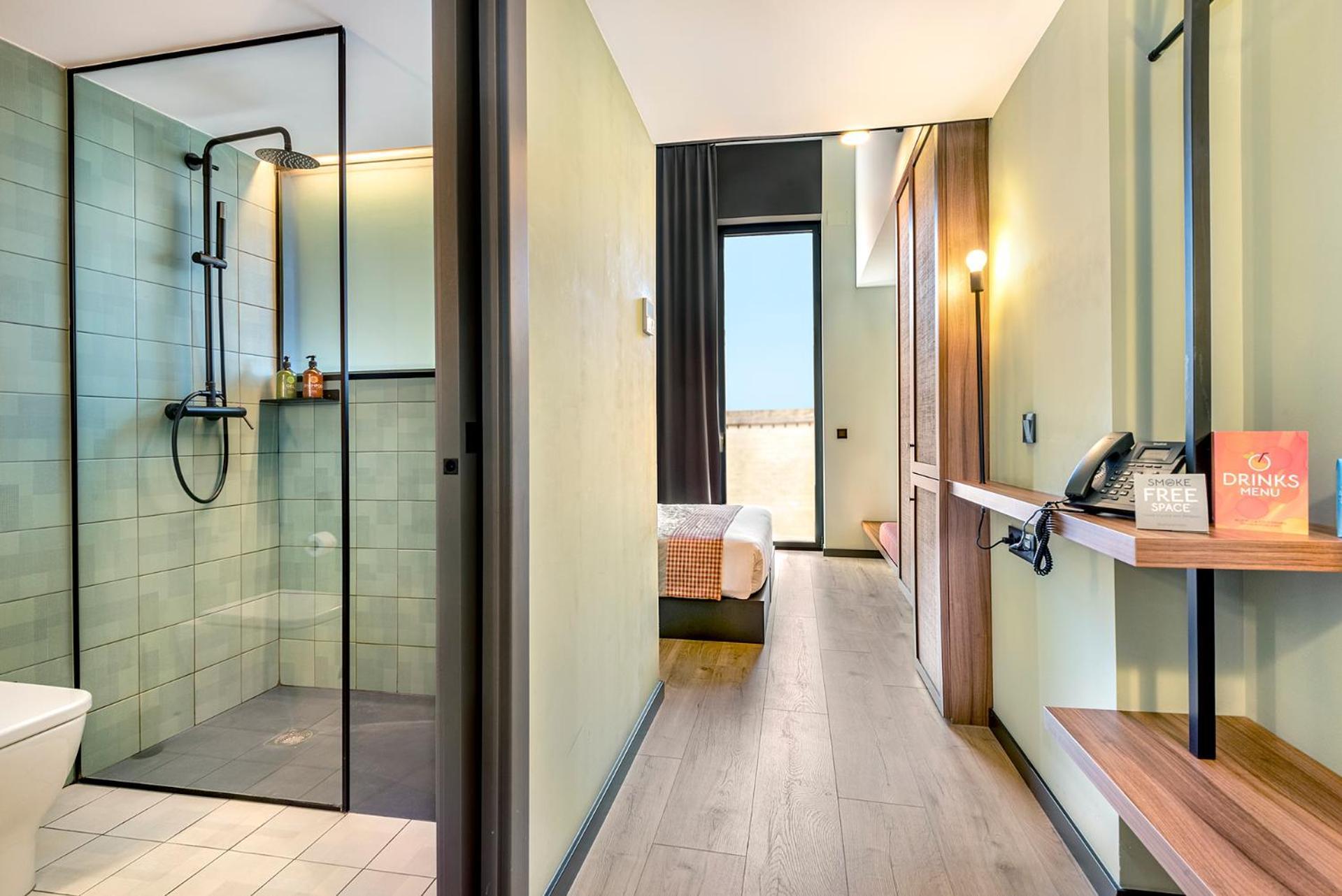 Hotel Orangine Оспиталет-де-Льобрегат Экстерьер фото